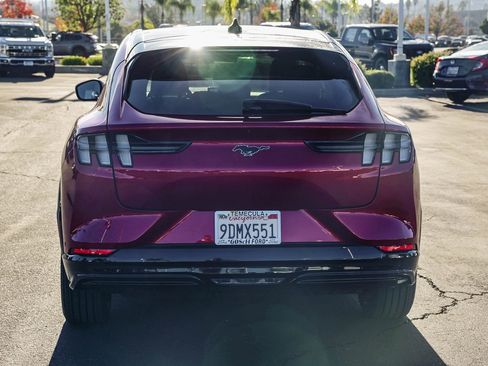 Used 2022 Ford Mustang Mach-E Premium image 6