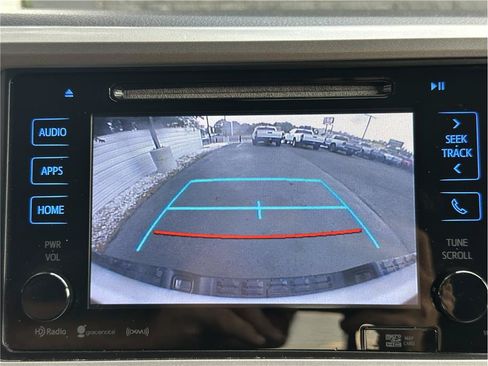 Used 2017 Toyota Tacoma SR5 w/ Tow Package AWD/4WD image 23
