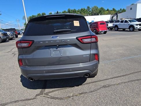 Certified 2023 Ford Escape ST-Line w/ Tech Pack #1 AWD/4WD image 18