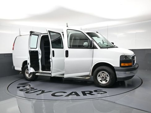 Used 2021 GMC Savana 2500 w/ Driver Convenience Package RWD image 22
