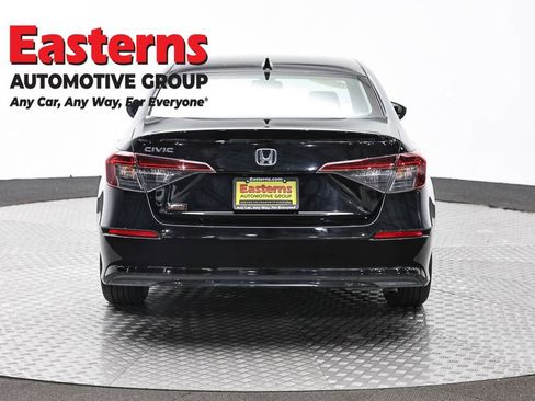 Used 2025 Honda Civic LX image 6