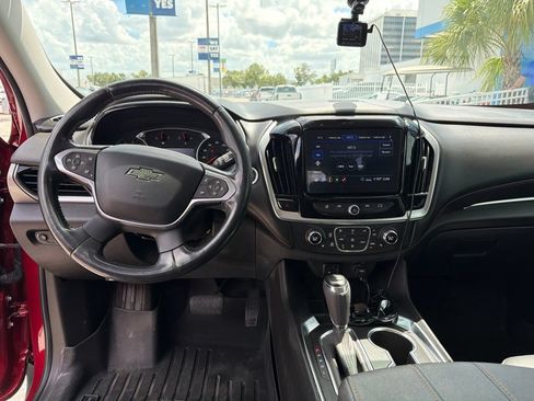 Used 2020 Chevrolet Traverse RS FWD image 16