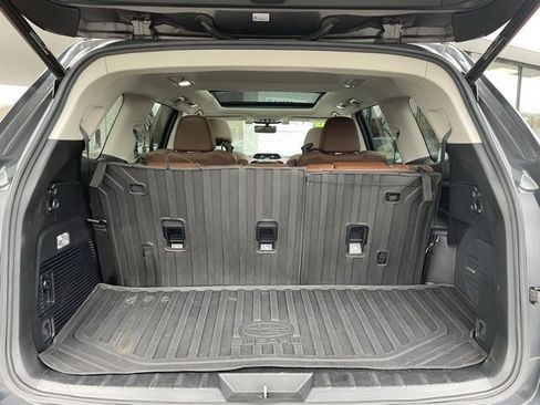 Used 2019 Subaru Ascent Touring image 34