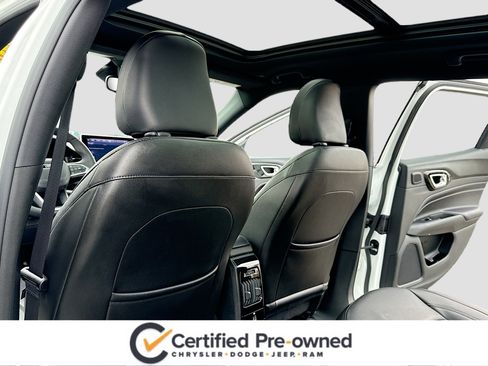 Used 2024 Jeep Compass Limited w/ High Altitude Package image 6