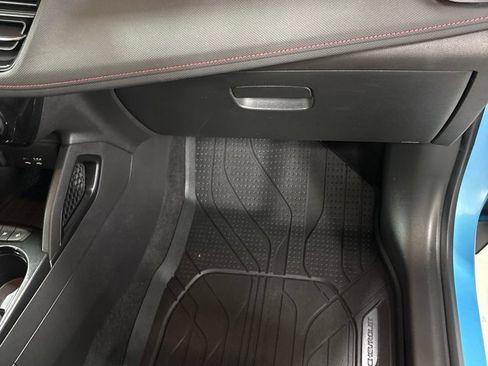 Used 2025 Chevrolet TrailBlazer RS FWD image 25