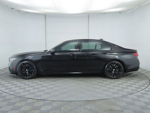Used 2022 BMW 750i xDrive 750i xDrive w/ Executive Package image 8
