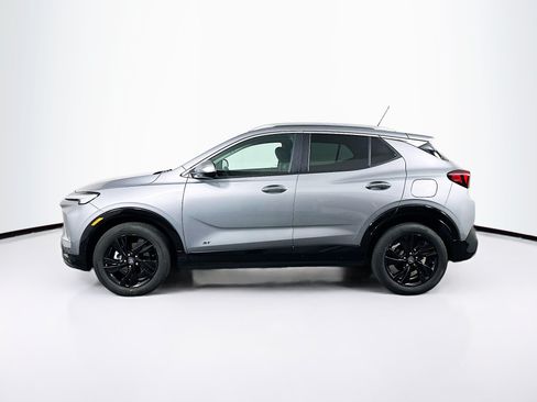 Used 2025 Buick Encore GX Sport Touring FWD image 4
