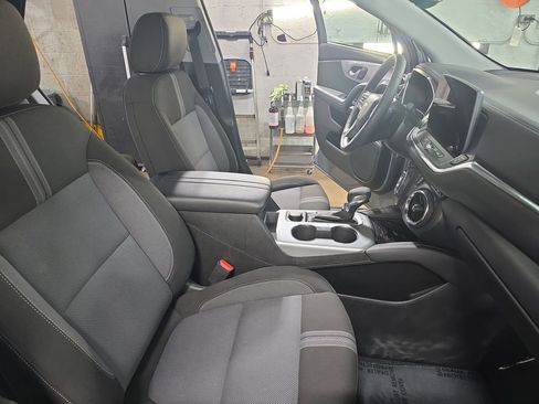 Used 2024 Chevrolet Blazer LT w/ Convenience Package image 10