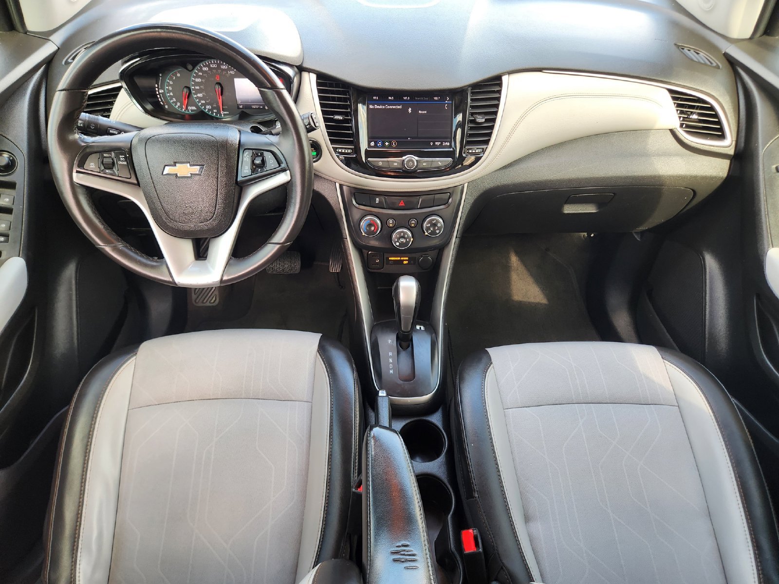 Used 2018 Chevrolet Trax LT w/ LT Convenience Package AWD/4WD image 30
