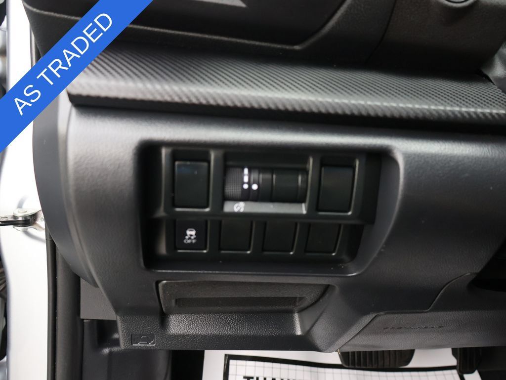 Used 2019 Subaru Crosstrek 2.0i w/ Eyesight System AWD/4WD image 34