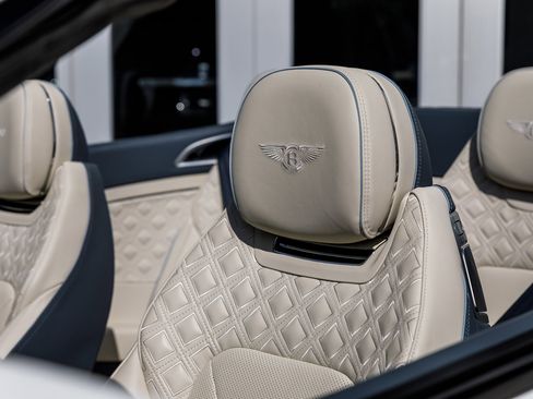 Used 2023 Bentley Continental GT Speed AWD/4WD image 12