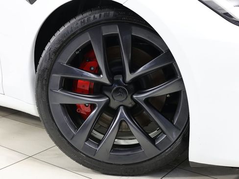 Used 2024 Tesla Model S Plaid image 14