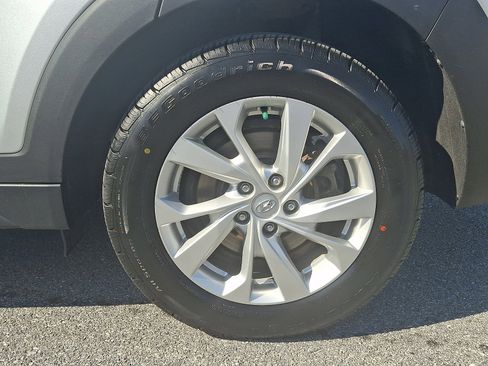 Used 2019 Hyundai Tucson Value image 9