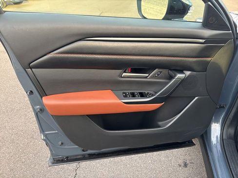 Used 2023 MAZDA CX-50 Meridian Edition w/ Cargo Package image 21