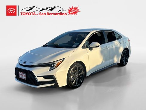 New 2026 Toyota Corolla SE image 1