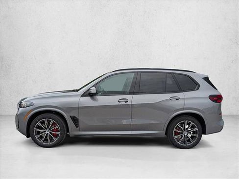 New 2026 BMW X5 xDrive40i w/ M Sport Package AWD/4WD image 5