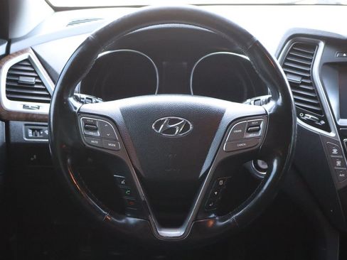 Used 2017 Hyundai Santa Fe Limited AWD/4WD image 18