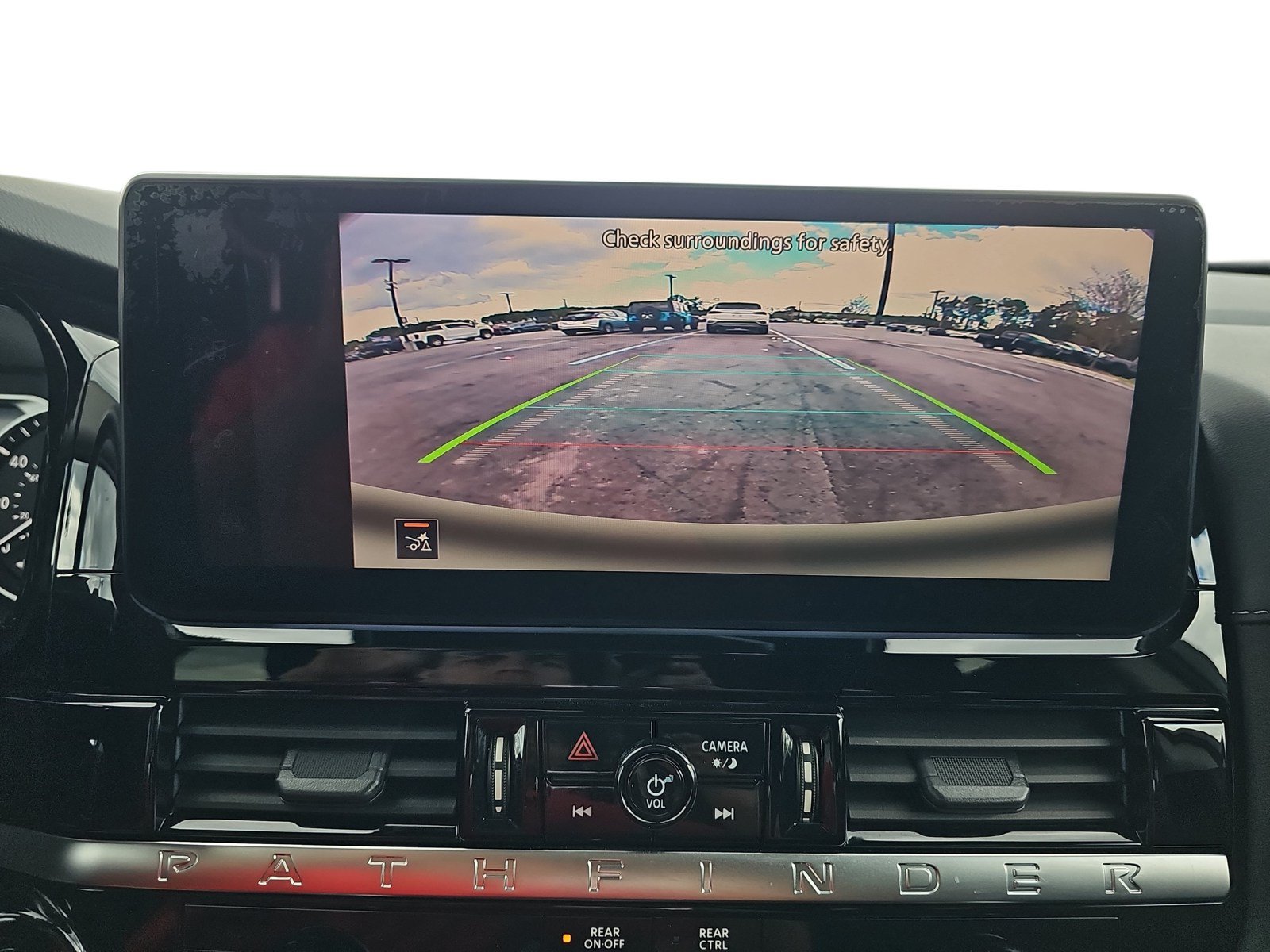 Used 2026 Nissan Pathfinder SV FWD image 20