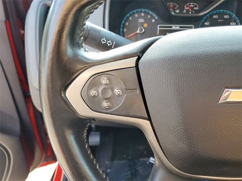Used 2017 Chevrolet Colorado Z71 image 14