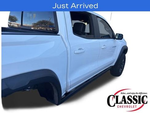 Used 2024 Chevrolet Colorado ZR2 w/ ZR2 Convenience Package III image 20