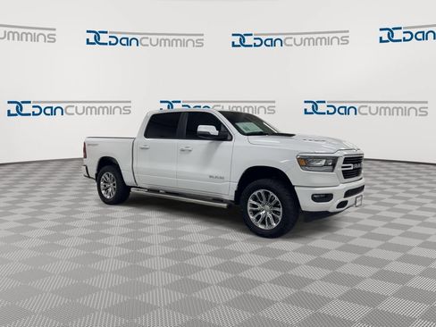 Used 2023 RAM 1500 Laramie AWD/4WD image 2