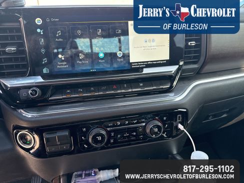 Used 2024 Chevrolet Silverado 1500 High Country w/ Technology Package image 13