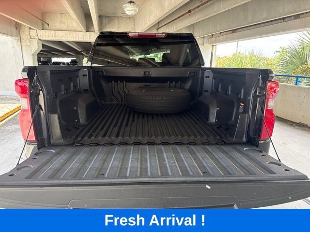 Used 2024 Chevrolet Silverado 1500 Custom w/ LPO, Dark Essentials Package RWD image 18