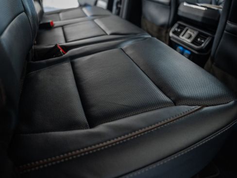 Certified 2023 Ford F150 Lariat w/ Equipment Group 502A High image 41