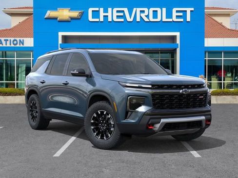 New 2026 Chevrolet Traverse Z71 w/ Driver Confidence Package image 7