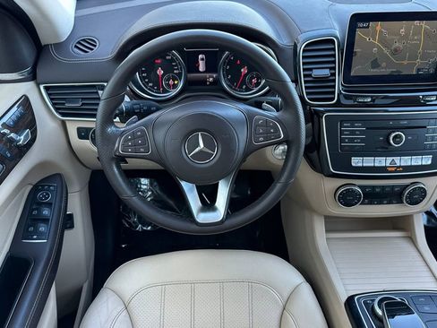 Used 2017 Mercedes-Benz GLS 450 4MATIC image 14
