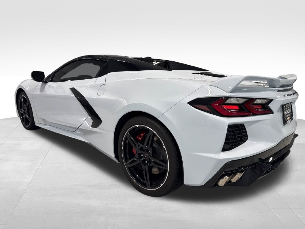 Used 2024 Chevrolet Corvette Stingray Convertible w/ Z51 Performance Package RWD image 42