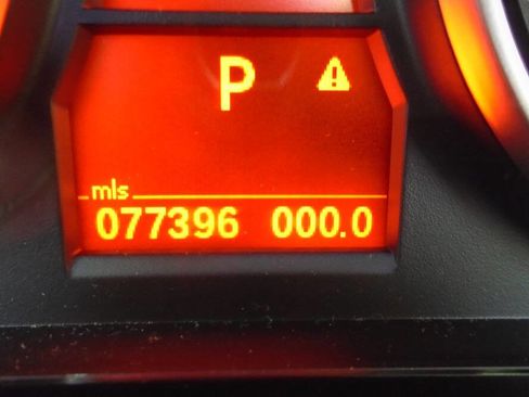 Used 2009 BMW 328i Convertible image 9