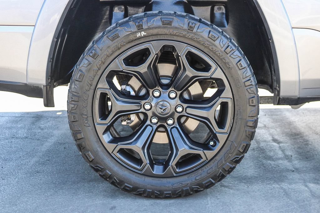 Used 2022 RAM 1500 Limited w/ Night Edition AWD/4WD image 12