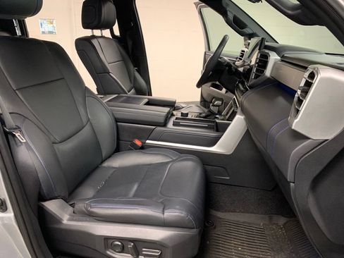 Used 2023 Toyota Tundra Platinum RWD image 5