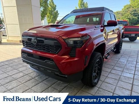 Used 2026 Toyota Tacoma TRD Sport w/ TRD Sport Premium Package AWD/4WD image 16