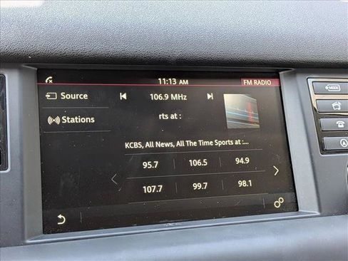 Used 2019 Land Rover Discovery Sport SE AWD/4WD image 14