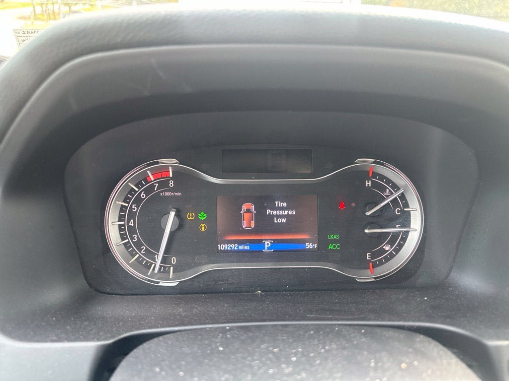 Used 2017 Honda Pilot EX-L image 4