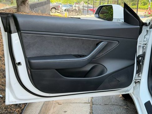Used 2018 Tesla Model 3 RWD image 28