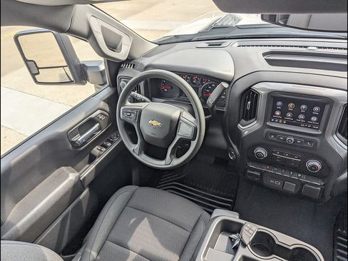 New 2026 Chevrolet Silverado 2500 Custom w/ Custom Convenience Package AWD/4WD image 19