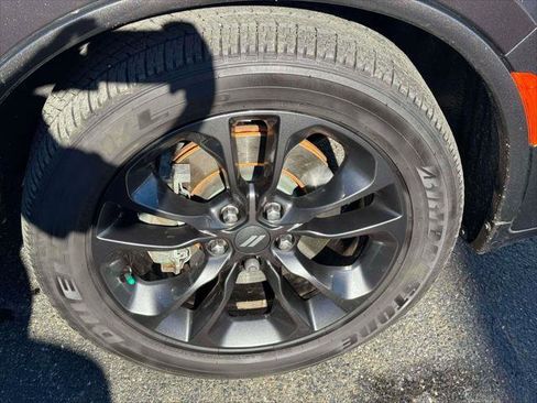 Used 2021 Dodge Durango R/T w/ Blacktop Package image 9