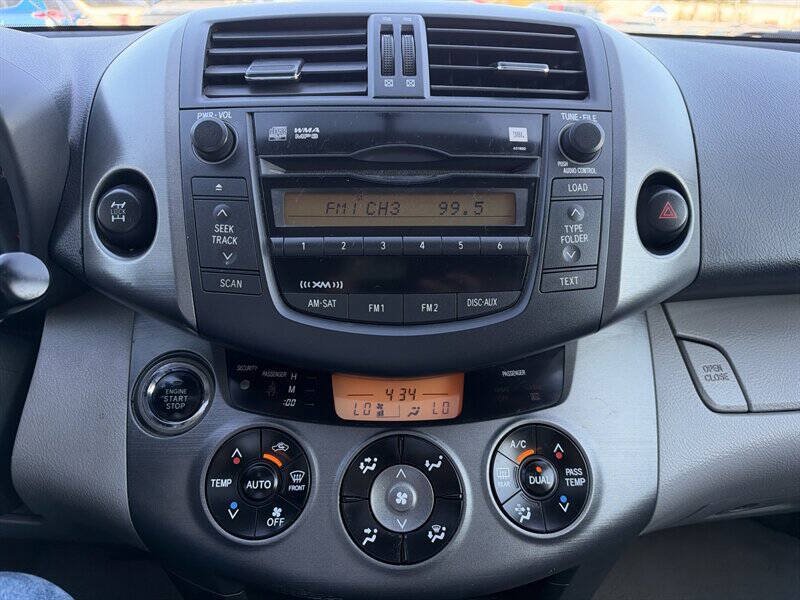 Used 2011 Toyota RAV4 Limited w/ Limited Extra Value Pkg AWD/4WD image 28