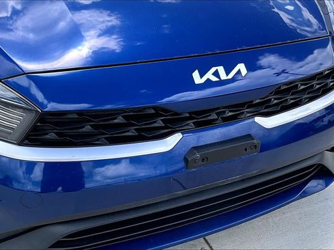 Certified 2022 Kia Forte LXS w/ LXS Technology Package FWD image 26