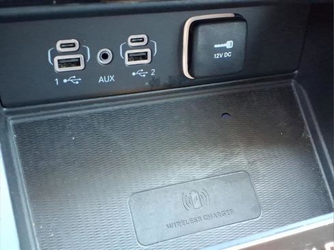 Used 2024 Jeep Grand Cherokee Limited w/ Luxury Tech Group II AWD/4WD image 24