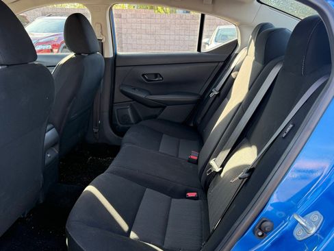 Certified 2025 Nissan Sentra SV image 9