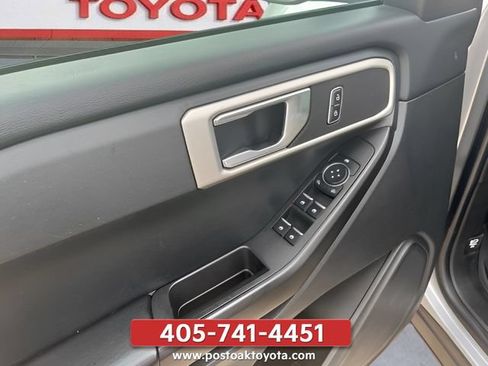 Used 2022 Ford Explorer 4WD image 11