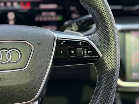 Used 2022 Audi S7 Premium Plus w/ S Sport Package image 46