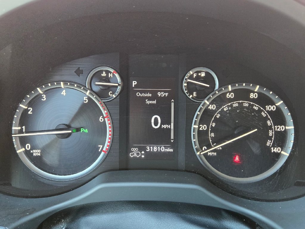 Used 2023 Lexus GX 460 Luxury w/ Accessory Package AWD/4WD image 26