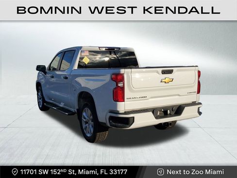Used 2022 Chevrolet Silverado 1500 Custom image 5