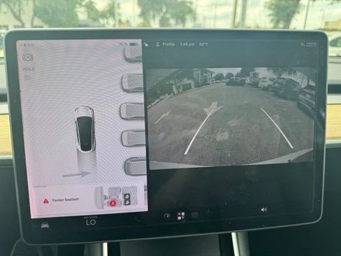 Used 2021 Tesla Model Y Long Range AWD/4WD image 19