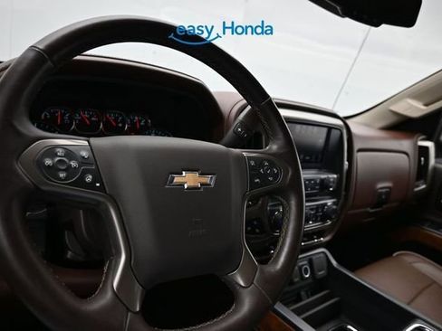 Used 2017 Chevrolet Silverado 1500 High Country AWD/4WD image 10